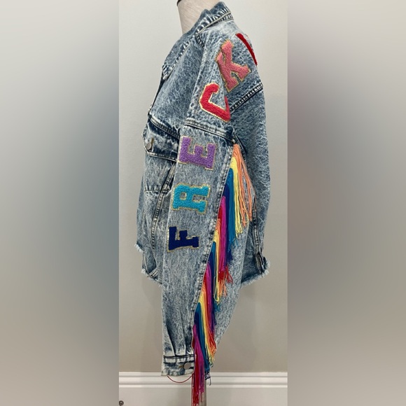 BiBi FRECKLED POPPY Denim Jacket NWT with fringe. - Picture 4 of 6